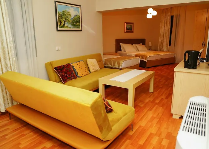 Arber Guest house 3*